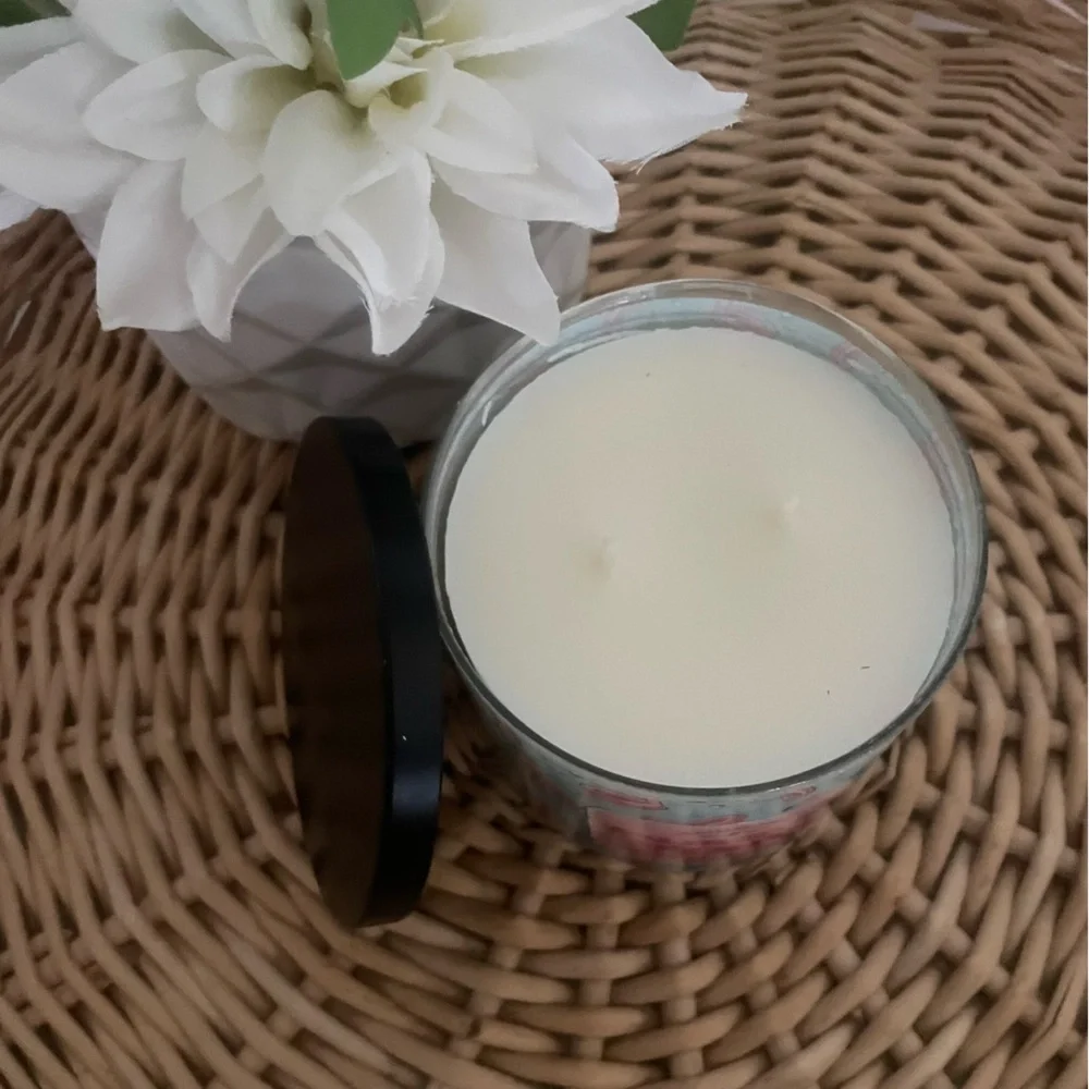 Scentsational Summer Vibes 2 wick Pink Flamingo soy candle Made in USA NWT